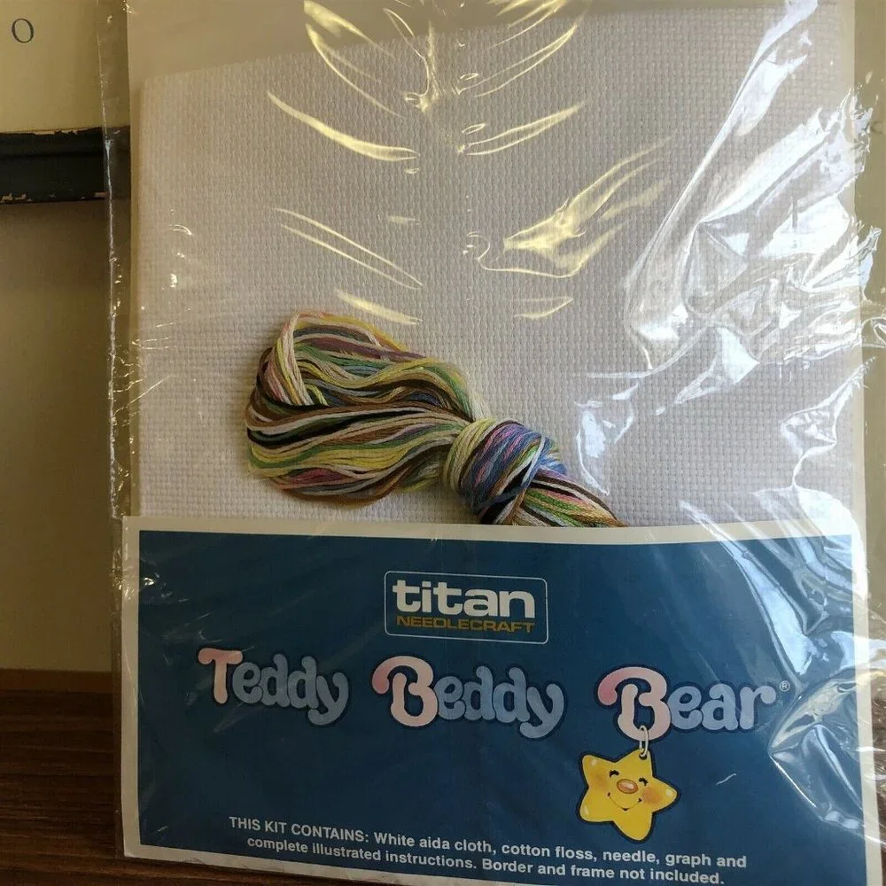 TEDDY BEDDY BEAR STAMPED CROSS STITCH KIT TITAN VINTAGE NEW Good Night Picture